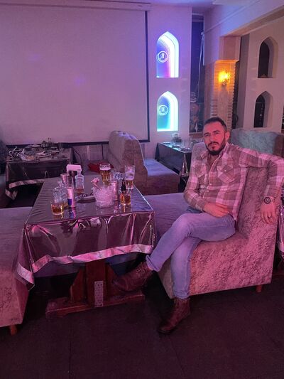  ,   Ismet, 37 ,   ,   