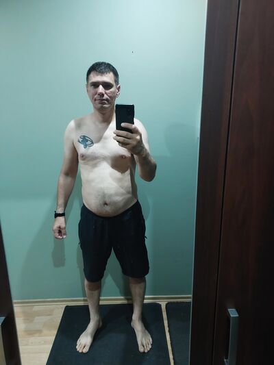  ,   Andrzej, 41 ,   ,   