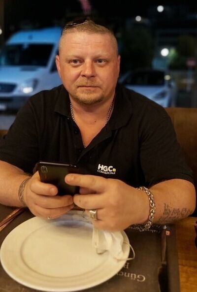  ,   Mikl, 47 ,   ,   , c 