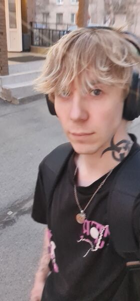  -,   PAVEL, 23 ,     , c 
