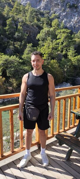  Chateaurenard,   Sishu, 40 ,   ,   