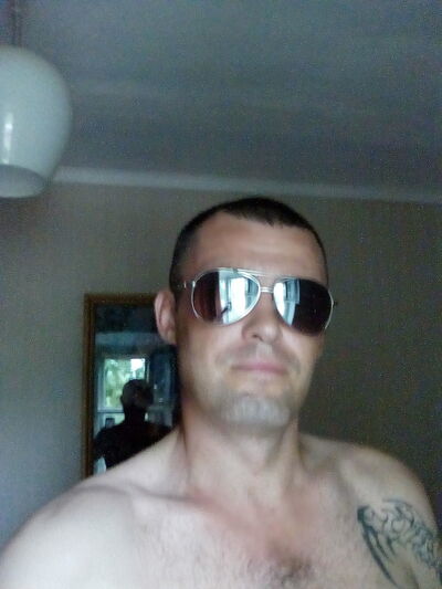  ,   Oleg, 42 ,   ,   , c 