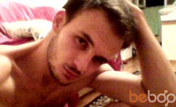  ,   Omar, 32 ,   