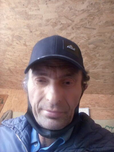  ,   Valeriy, 60 ,   ,   