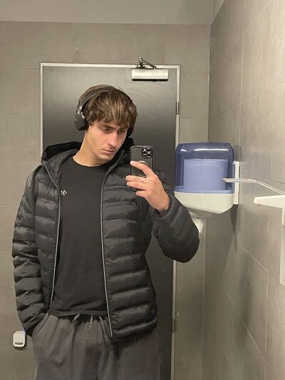  Nuernberg,   , 22 ,   ,   