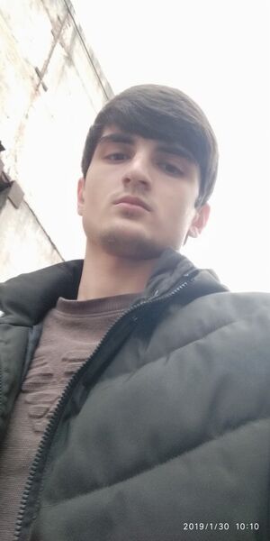  ,   Farhod, 27 ,   