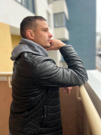  ,   Alex, 40 ,   ,   , 