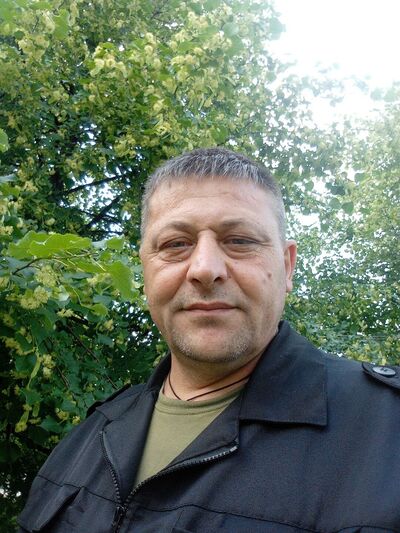  ,   Pawel, 44 ,   c 
