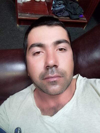  ,   Utkirbek, 37 ,   ,   