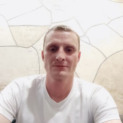  ,   Uriy, 40 ,   ,   , c 