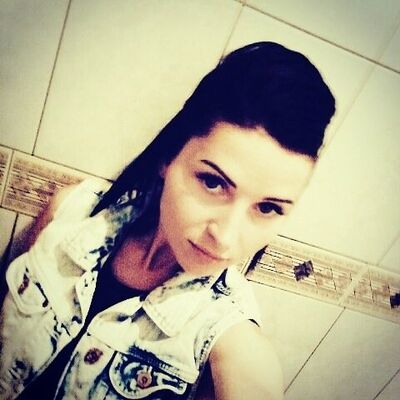 ,   Olga, 33 ,  