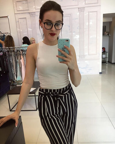  ,   Roskute  , 23 ,   ,   