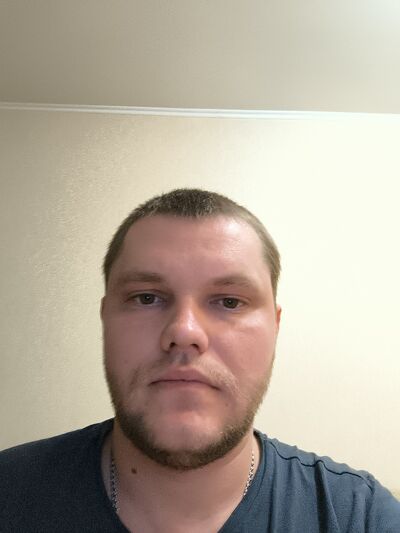  ,   Ivan, 28 ,   ,   