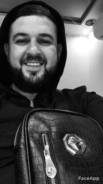  ,   Karen, 37 ,   ,   , c 