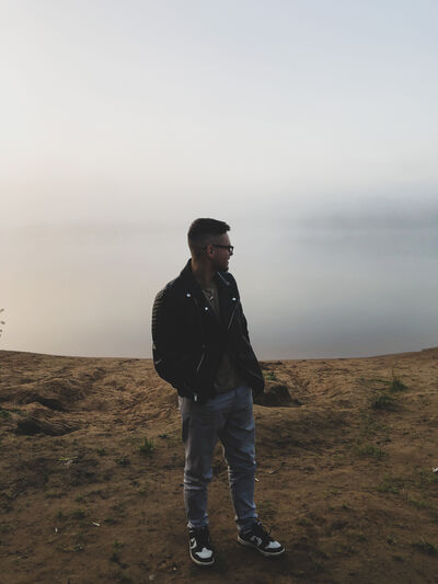  -,   , 24 ,   ,   