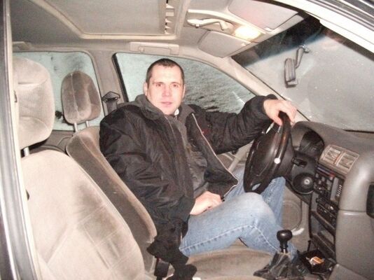  ,   Andris, 43 ,     , c 