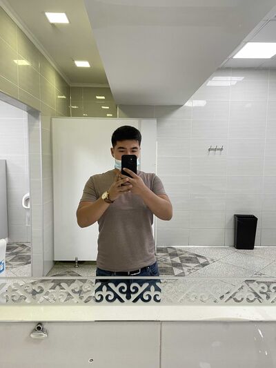  ,   Tim, 26 ,   ,   