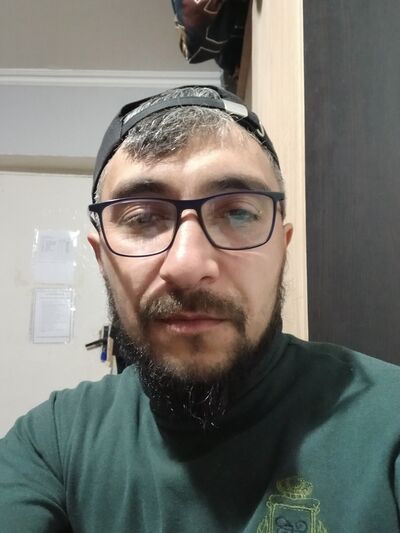  ,   Elnuz, 35 ,   ,   