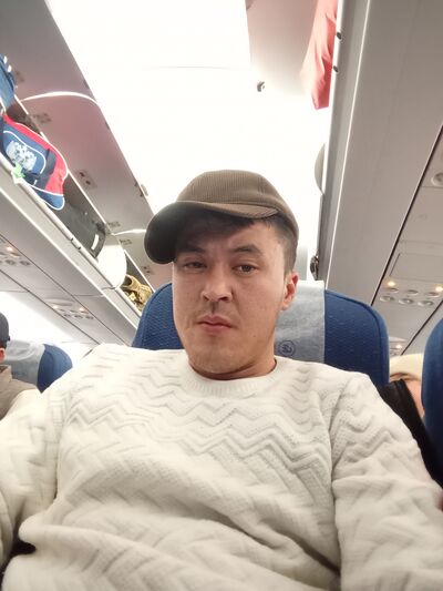  ,   Muhammadjon, 27 ,     