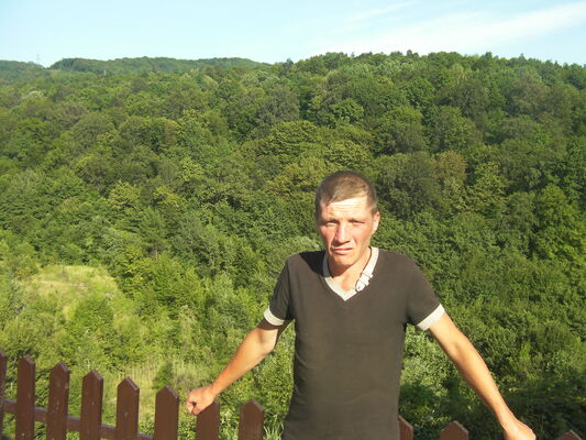  ,   Anatolij, 48 ,   , 