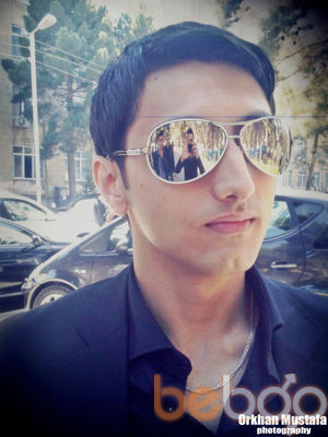  ,   Alik, 32 ,   