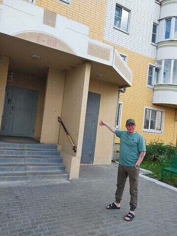  ,   Denis, 45 ,   ,   