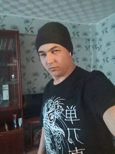  ,   Ivan, 27 ,   ,   