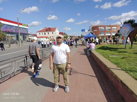  ,   Ruslan, 41 ,   ,   