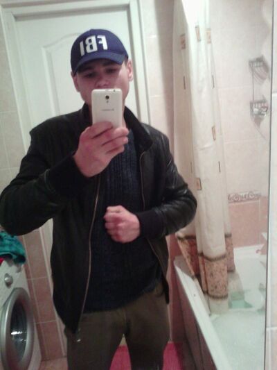  ,   Cristian, 31 ,   ,   , c 