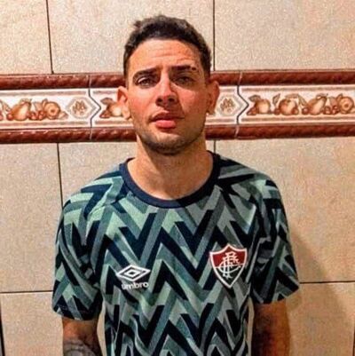  Gasse,   Adeilson, 32 ,   ,   