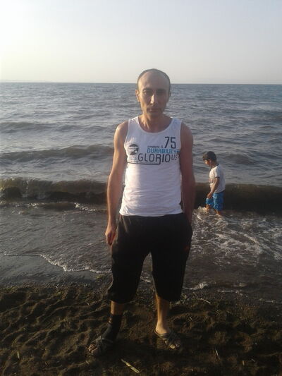  ,   Sergei, 35 ,   