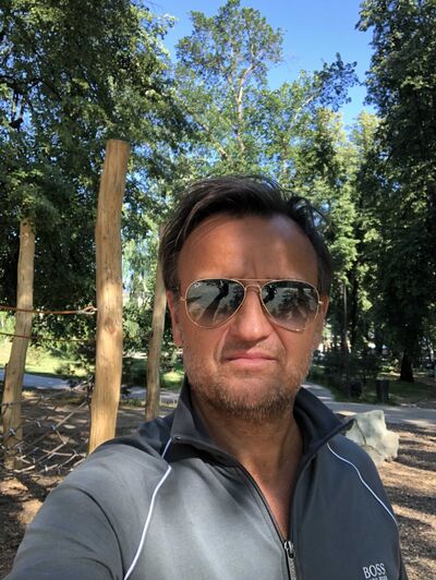  ,   Pravdivui, 44 ,   ,   