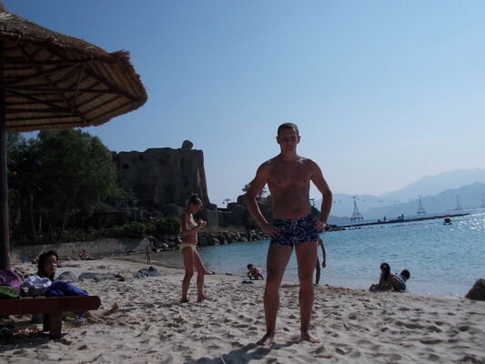  ,   Michael, 40 ,   ,   , c 