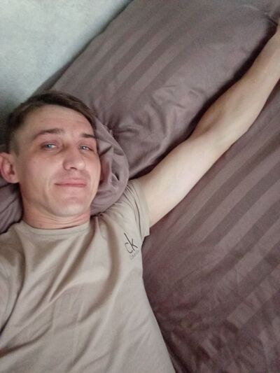  ,   Roman, 32 ,   ,   
