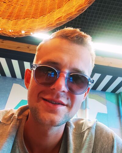  ,   Alexander, 29 ,   ,   