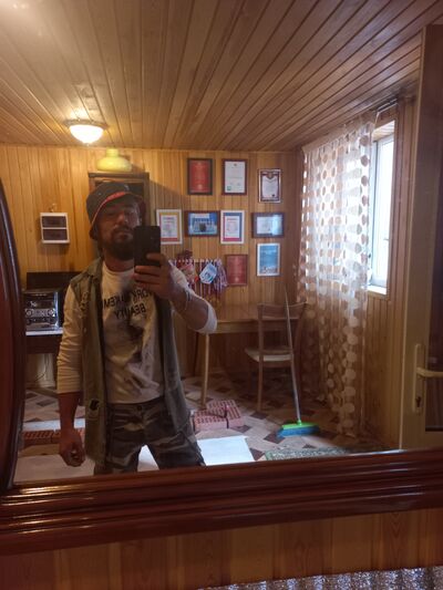  ,   Zakhar, 34 ,   ,   