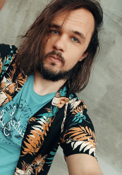  ,   Artem, 31 ,   ,   , c 