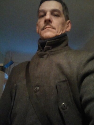  ,   Andris, 49 ,   ,   , c 