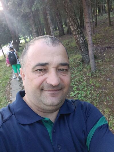  ,   Sarkis, 48 ,     , c 