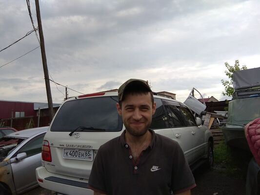  ,   Evgeni, 39 ,   
