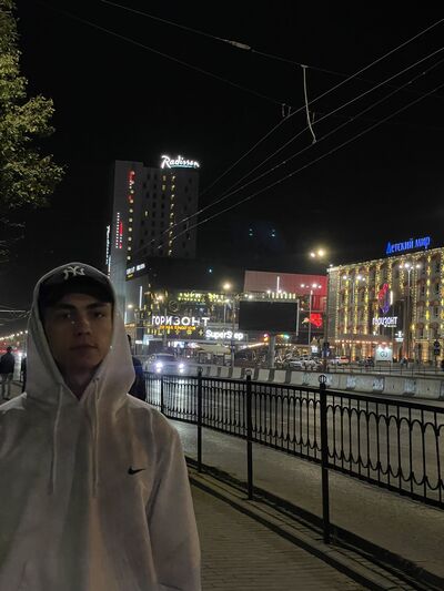  --,   , 19 ,   ,   
