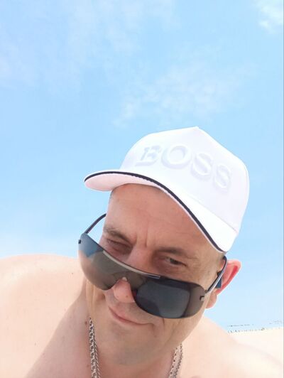  ,   Alex, 47 ,   ,   , c , 