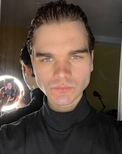  ,   Pavel, 24 ,   ,   