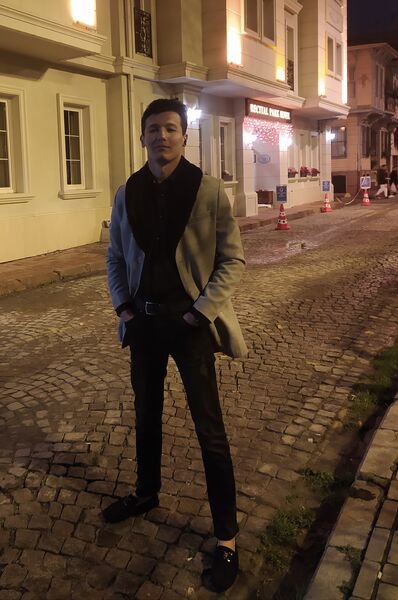 ,   Amir, 24 ,   ,   