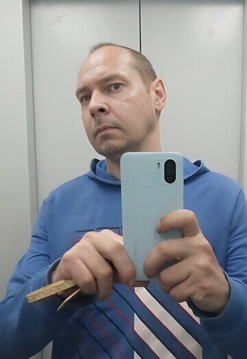  -,   Mikhail, 43 ,   ,   , c , 