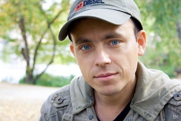  ,   Evgeniy Wolf, 40 ,   ,   , c 
