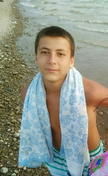  ,   Ali, 23 ,   ,   , c 