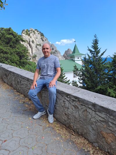  ,   Anatoly, 35 ,   ,   , c , 
