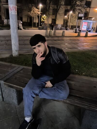  ,   Ali Jon, 26 ,   ,   