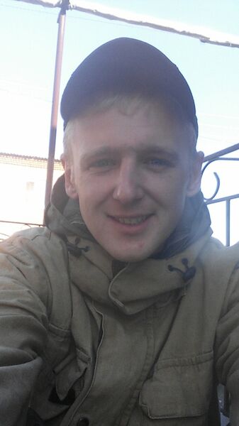  ,   Viktor, 29 ,   ,   